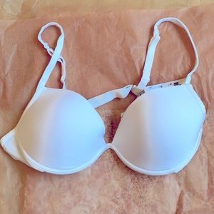 38B Intimissimi bra in White/Bianco.